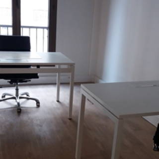 Bureau privé 12 m² 3 postes Coworking Rue Jadin Paris 75017 - photo 3